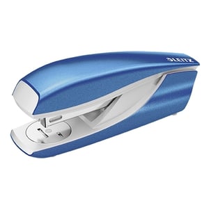 Leitz 5502 NeXXt WOW nietmachine / metaal / metallic blauw / tot 30 vel